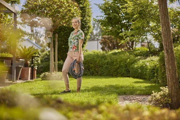 Gardena Liano pompa da giardino 30 m Sul suolo Cloruro di polivinile (PVC), Tessile Nero, Blu, Grigio