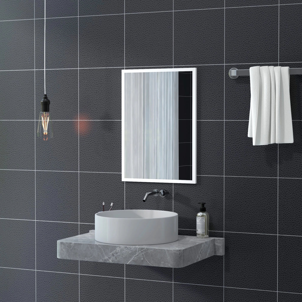 Specchio da Parete Rettangolare 50x70 cm in Vetro e MDF Bianco