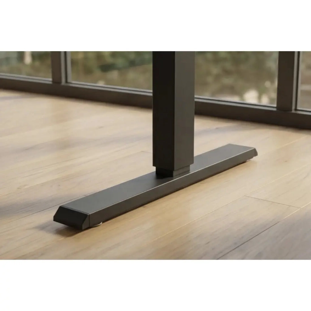 Scrivania elettrica OFFIX nera opaca 140 cm regolabile in altezza – Piano in MDF e gambe metalliche