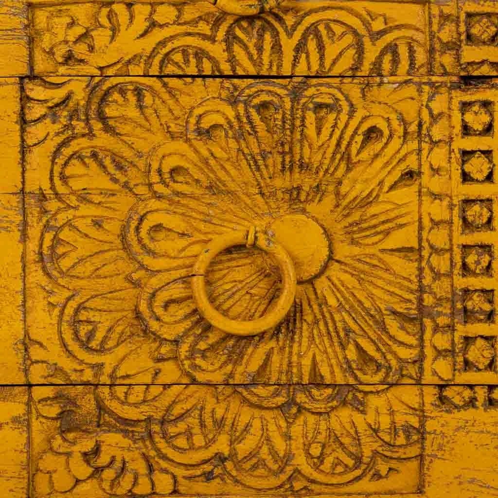 Cassettiera in legno fatta a mano gialla 45x40x100h
