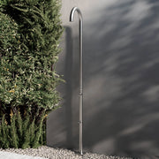 SINED Doccia Esterna Inox Satinato in Acciaio 316L 244 cm di Altezza 6 cm di Diametro Con Sistema Cbox Ideale per Ambienti Marini e Piscine Modello Olbia