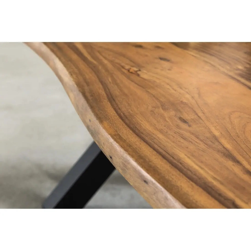 Tavolino basso ARKAYA 120 cm in legno di acacia massiccio con gambe in metallo nero a forma di X