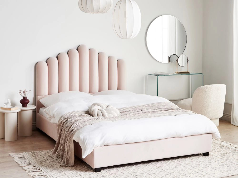 Letto matrimoniale ad acqua in velluto rosa pastello 140 x 200 cm testata alta a conchiglia stile classico retrò