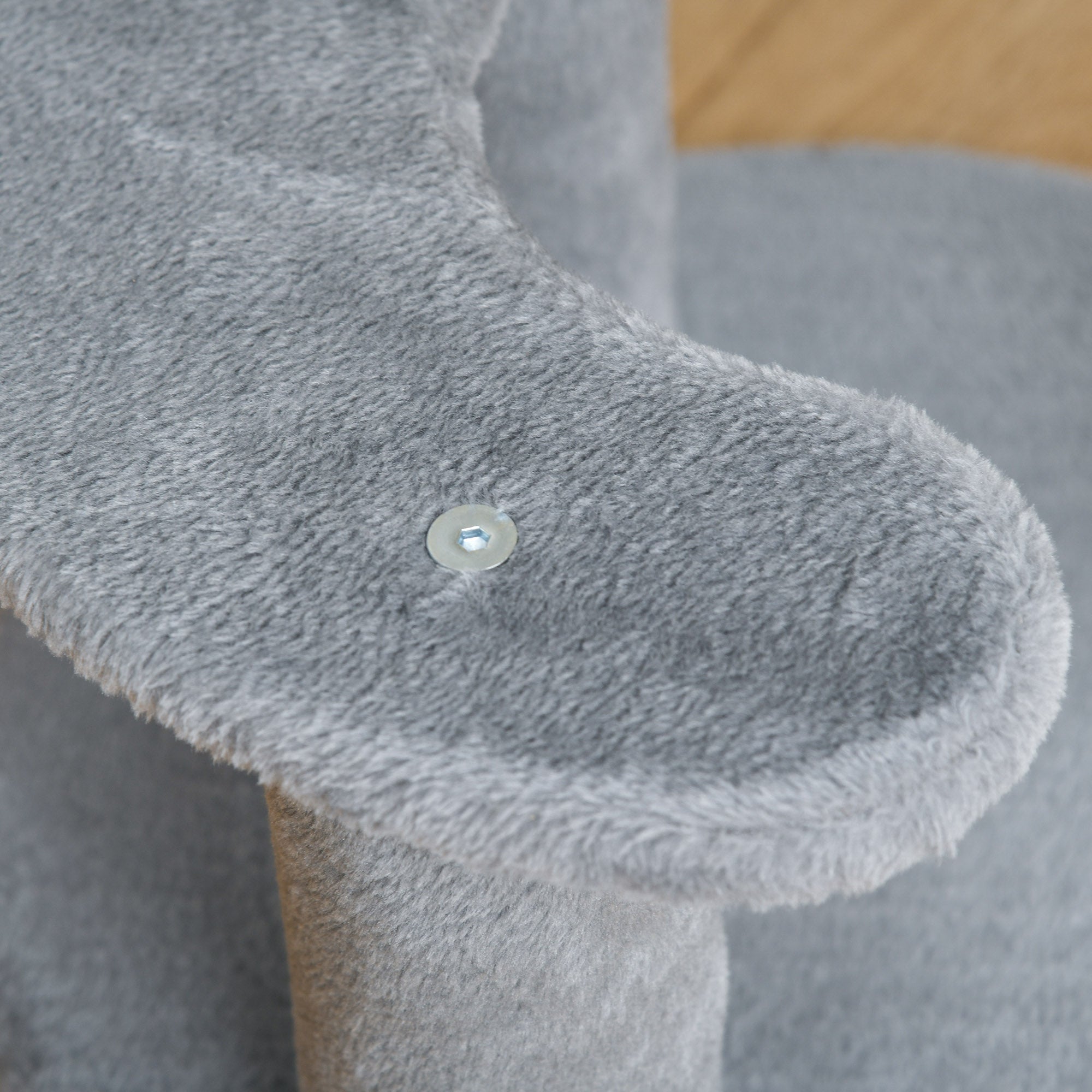 Albero Tiragraffi Gatti a 3 Livelli in Peluche Sisal Naturale Grigio Ø40x65 cm