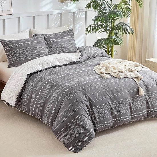 Set di lenzuola 3 in 1 stile e comodo da 220 x 200 cm con disegno a tappeto e chiusura a raccordo