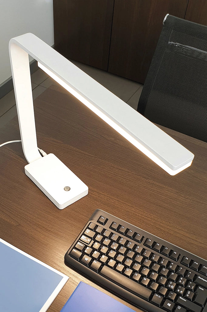 Klaus Applique LED da Parete 8W 3000K IP54 in Alluminio Bianco - Design Moderno Minimalista per Esterni ed Interni - Rossini Group