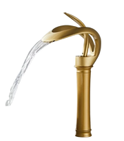 NAVIS | Rubinetto a cascata design bagno alto oro opaco | Elegante rubinetto in acciaio inossidabile premium per lavelli alti | Miscelatore 2 attacchi