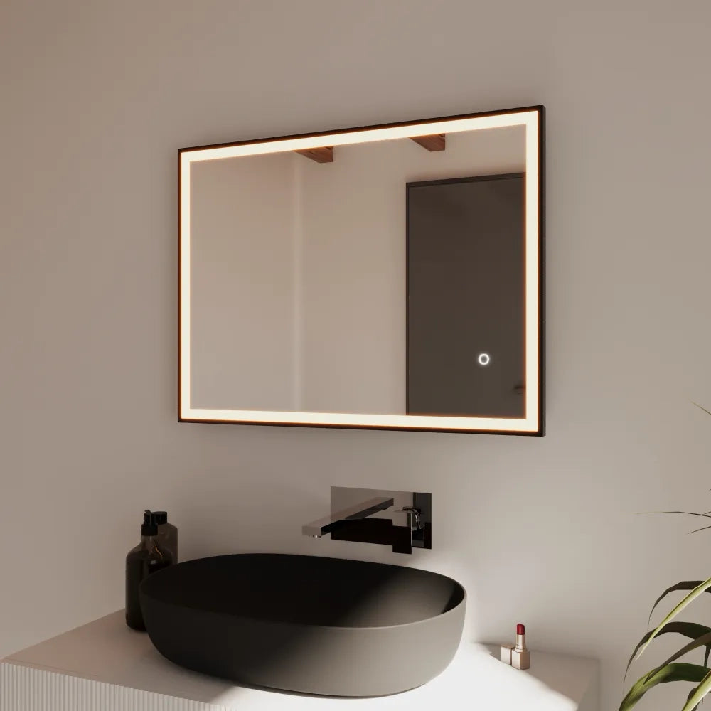 Specchio led 50x70cm con cornice nero opaco luce calda, neutra, fredda antiappannamento e reversibile | Sargas