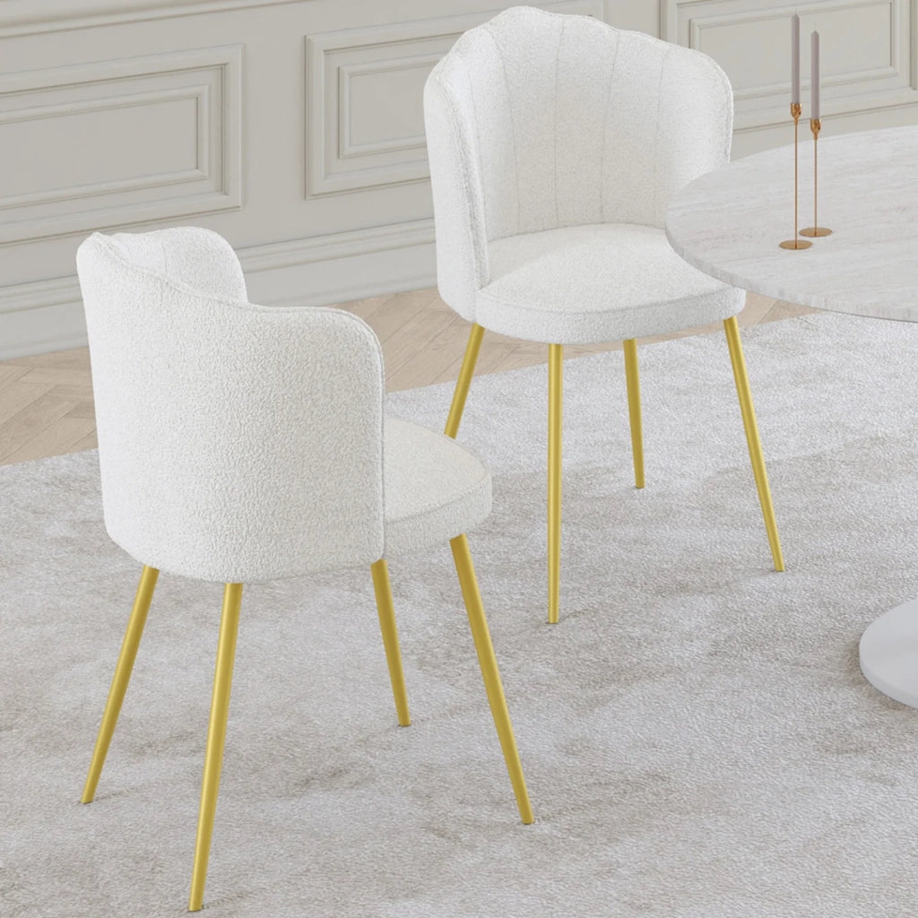 IDMarket - Set di 2 sedie ADELAIDE a guscio riccio bianco con gambe dorate