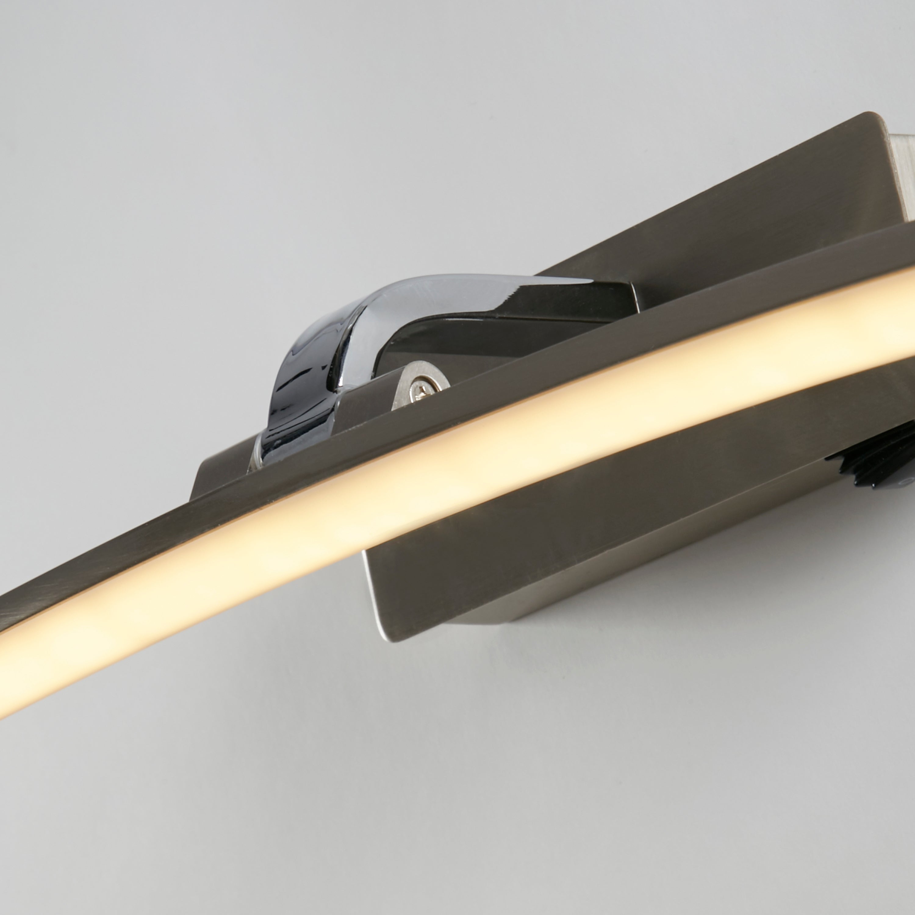 Applique Moderna Santorini Acciaio Argento Alluminio Cromo Led 10,88W 3000K