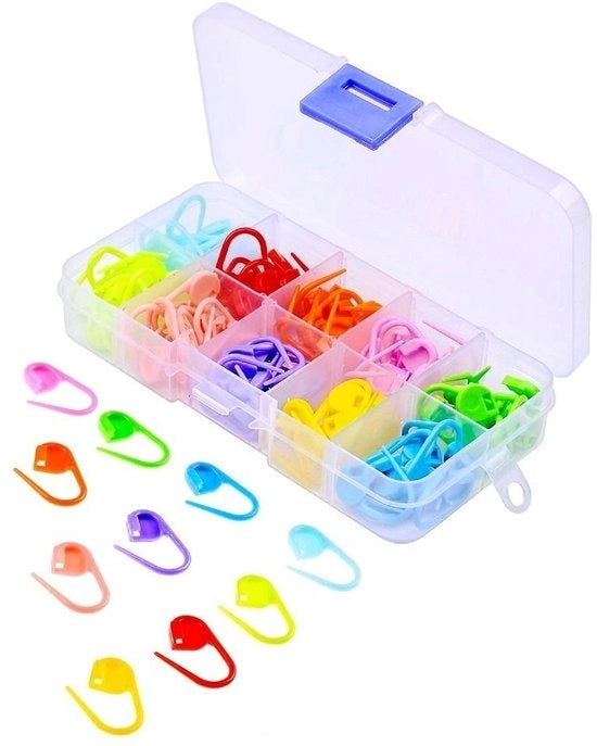 Stecchi per cucire 150 pezzi - Sicuri per cucire/uncinetto - Scatola trasparente - Plastica - Adatti per lavorazioni a maglia - Facili da utilizzare - Marcatori a maglia