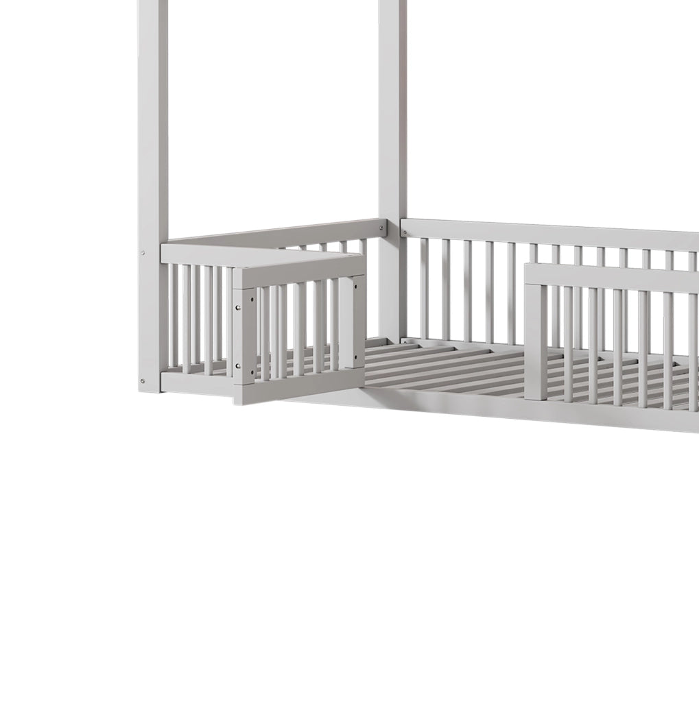 Letto a casetta per bambini 90x200 cm in legno bianco con sponde e porticina