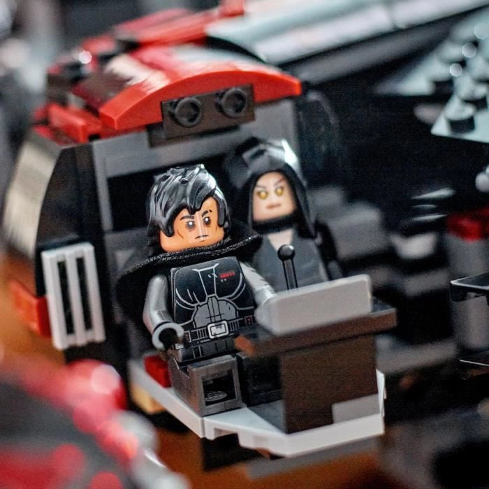 LEGO Star Wars 75389 The Black Falcon - Veicolo costruibile per bambini - Regalo