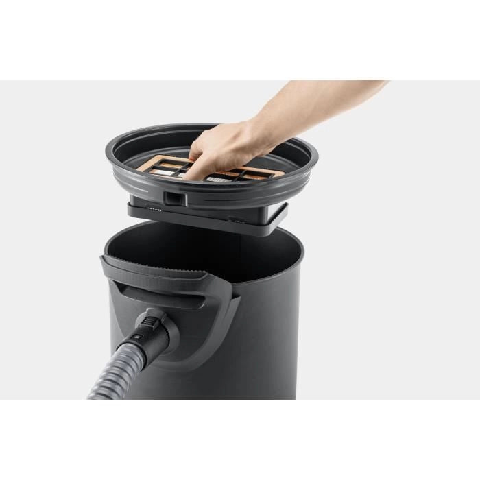 AD vuoto Premium 4 17 L