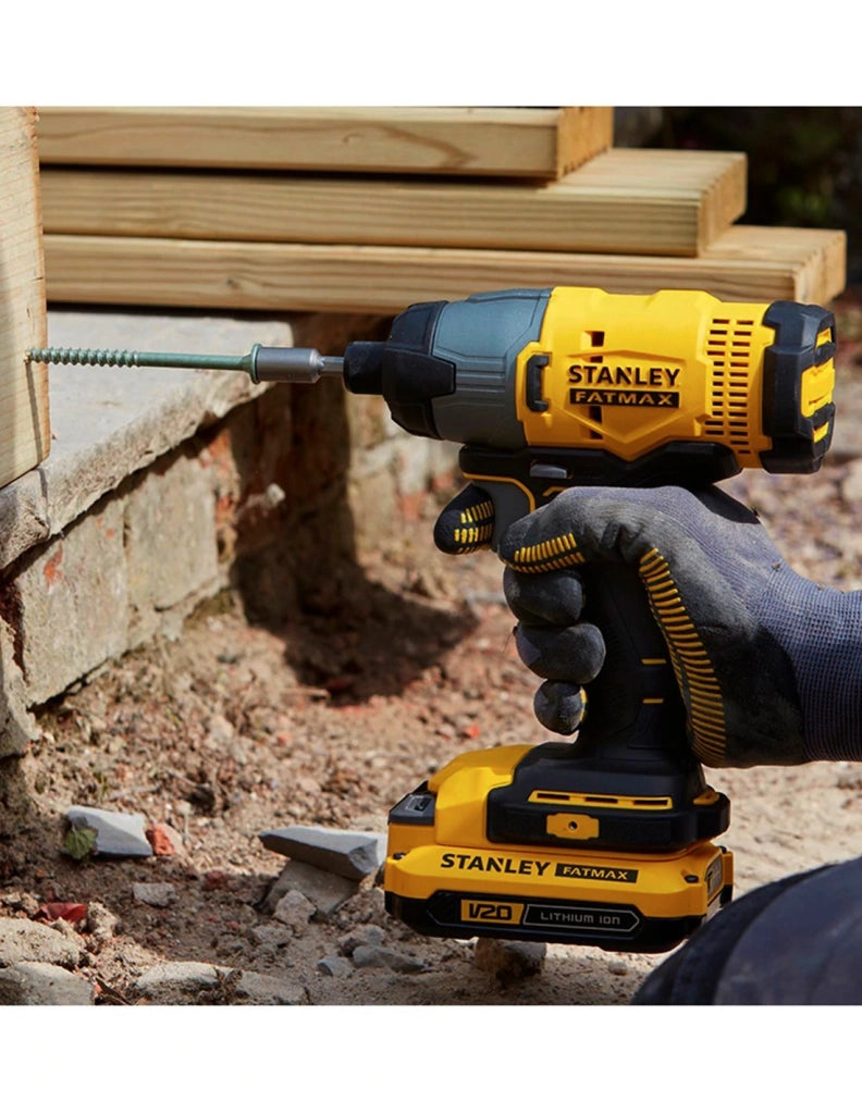 STANLEY FatMax Kit SFMCK465D2S (SFMCD711 + SFMCF800 + 2 x 2,0 Ah + Cargador + Borsa)