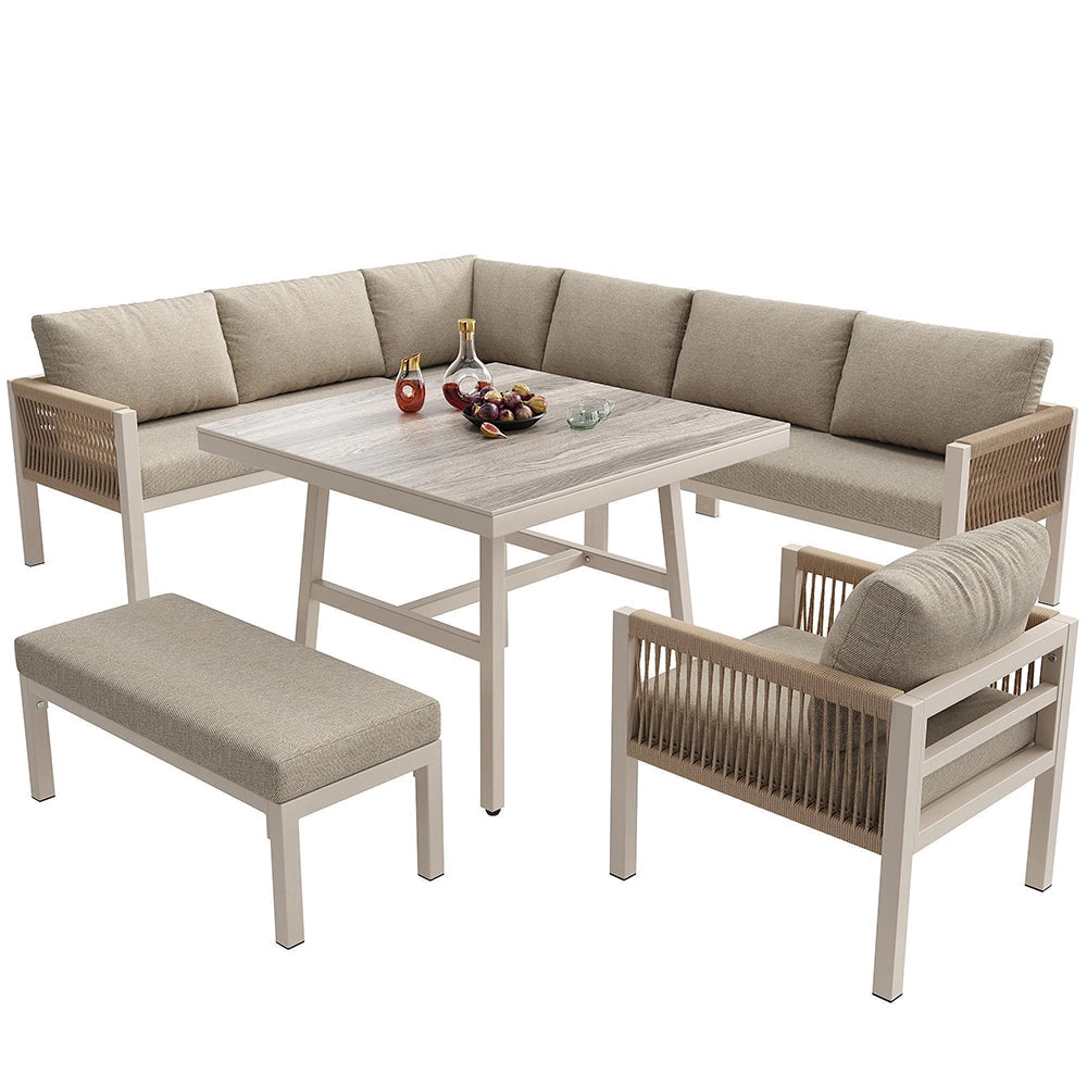 Set da giardino a L in vimini intrecciato a mano - Xylo - Fino a 8 posti, struttura in ferro robusta, cuscini beige, tavolo in vetro effetto legno e poltrona