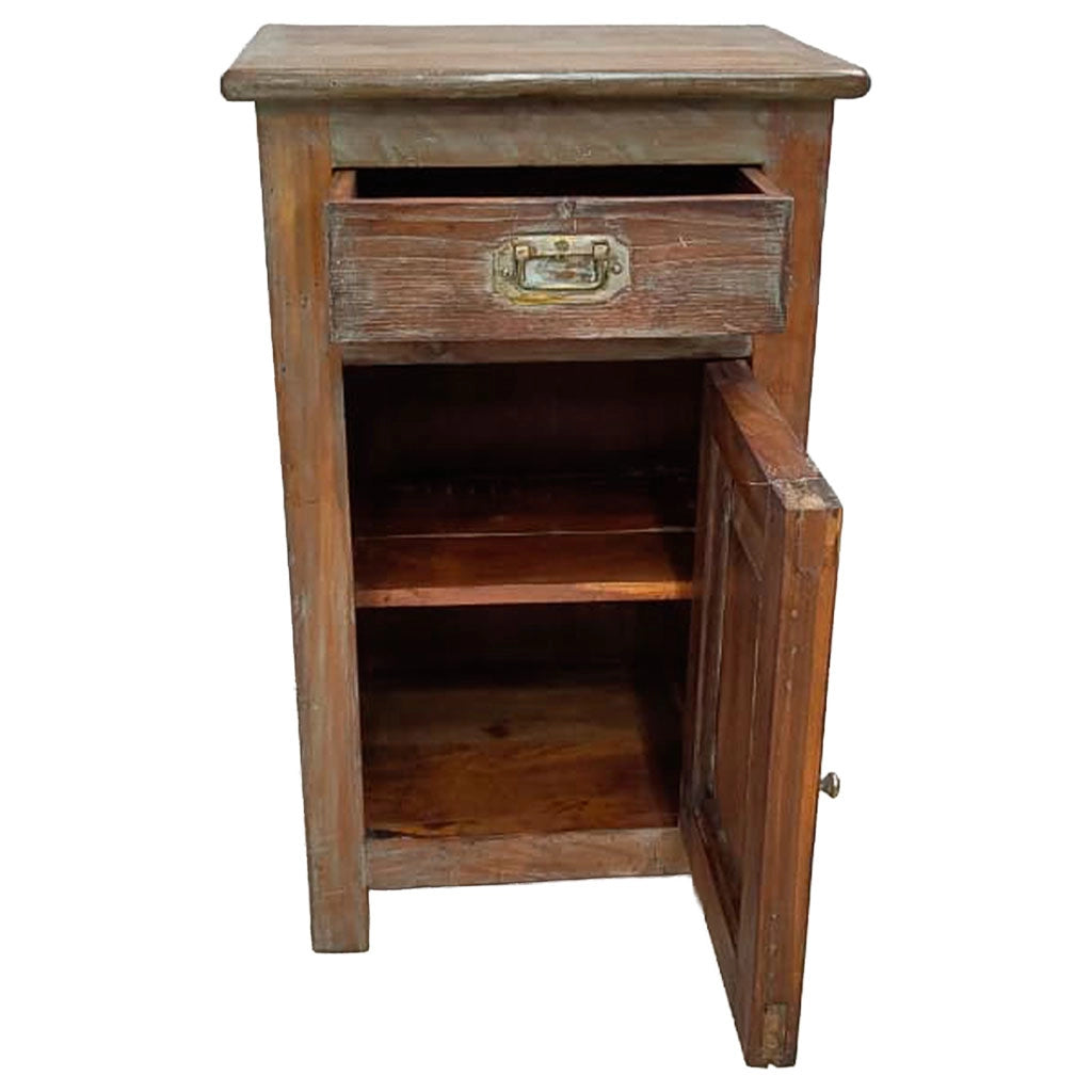 Comodino in legno fatto a mano44x35x73h cm