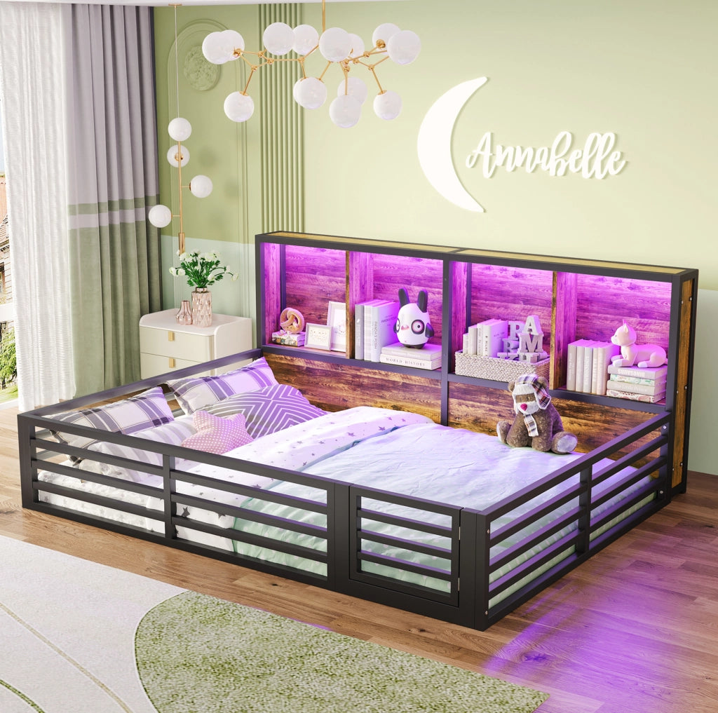 Letto 140x200 cm con LED; sponde e vani portaoggetti in MDF e metallo nero