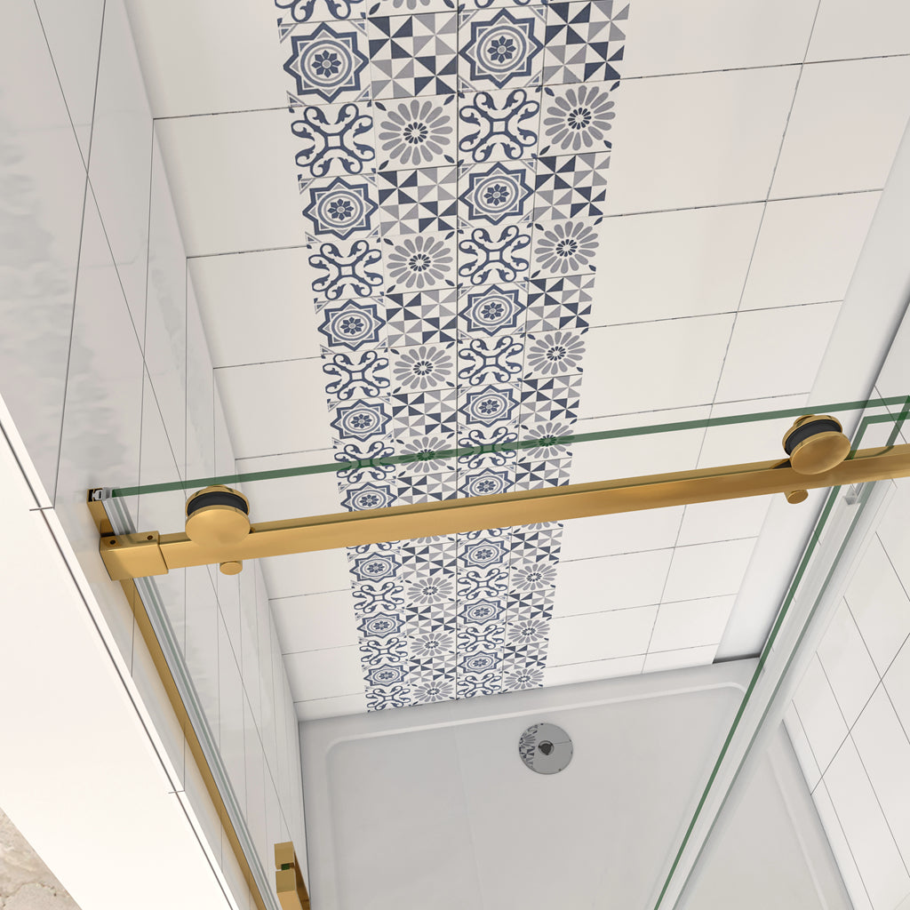 Box Doccia Per Nicchia Porta Scorrevole Ingresso Laterale in Vetro 8 mm Temperato Trasparente Anticalcare Telaio Cromato Lucido Finitura Oro 130x195 cm