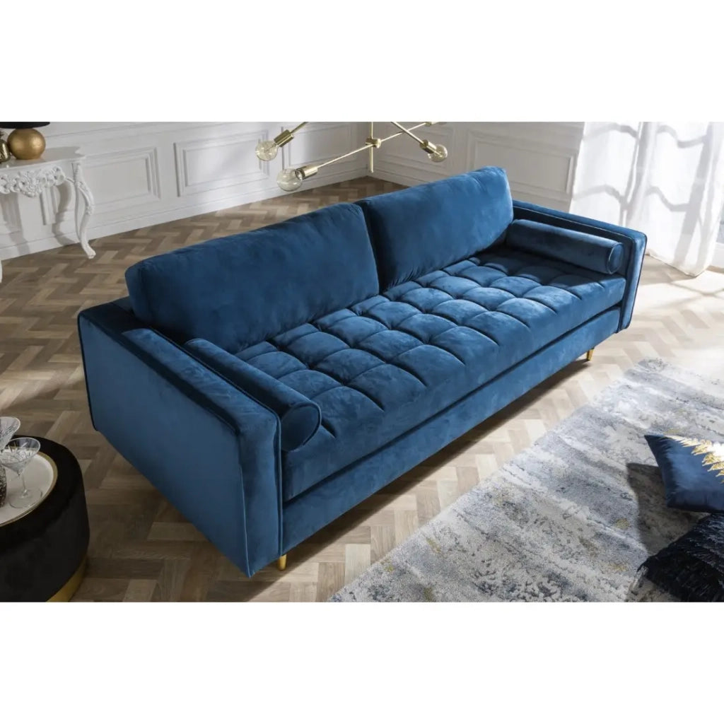 Divano KOLIRI 3 posti blu – Divano design in velluto con struttura in legno massiccio