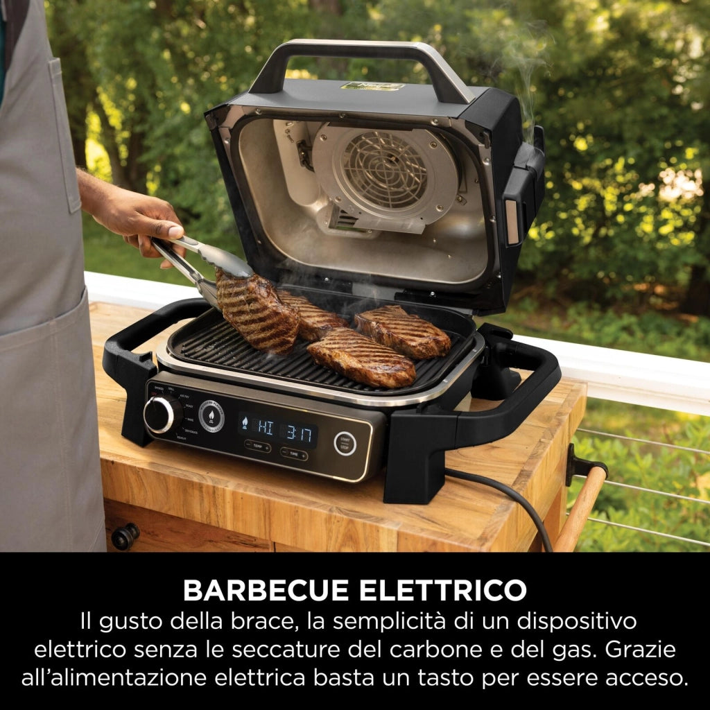 Ninja OG701EU Woodfire Barbecue Elettrico Affumicatore e Friggitrice ad Aria 7 in 1 2400 W colore Grigio Nero