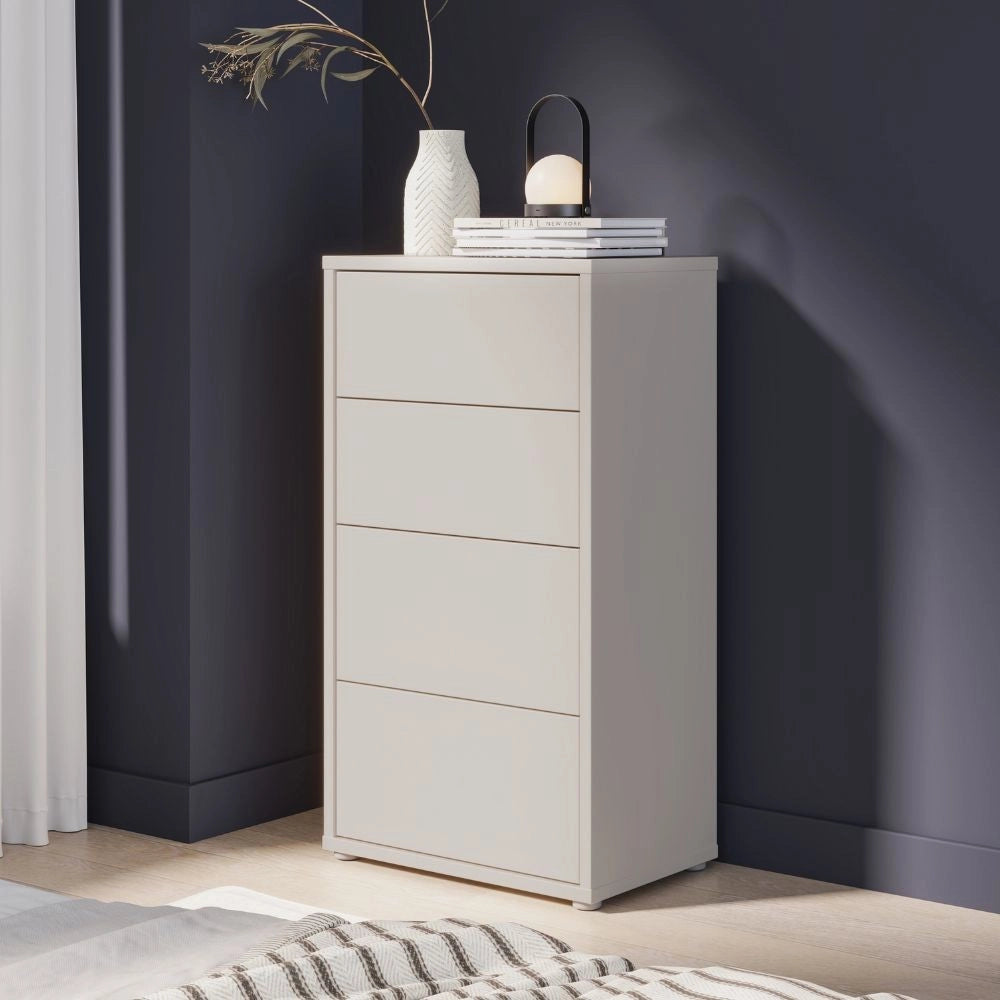 Cassettiera Medea 4 cassetti cashmere 55x35x99 – Stile e funzionalità