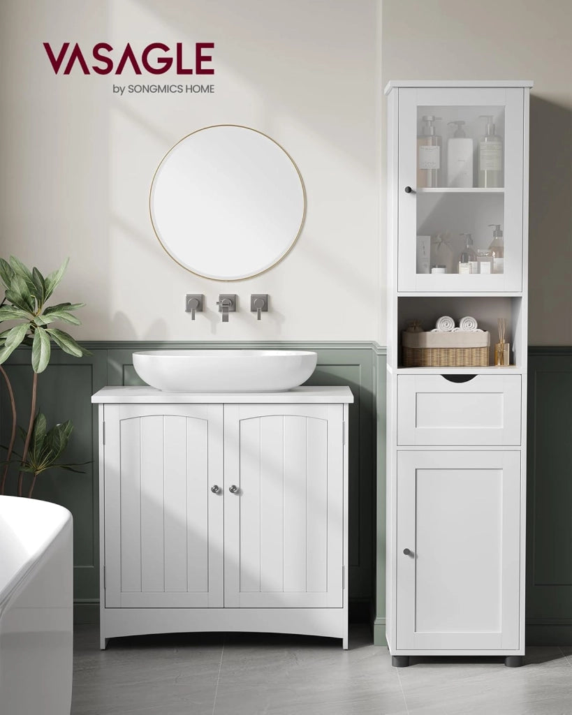 VASAGLE Mobile da Bagno Salvaspazio, Mobile a Colonna, Mobile Alto, Ripiano Aperto, Anta in Vetro, Mobiletto Bagno con Piedini, Ripiani Regolabili in Altezza, Bianco Nuvola BBK163W01