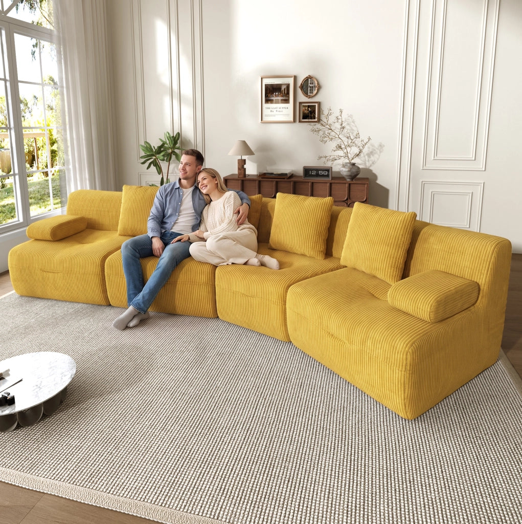 Divano modulare 4 posti in tessuto corduroy giallo brillante; 311 x 90 x 65 cm