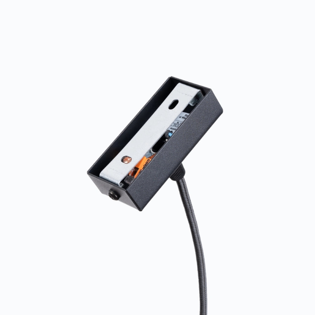 Lampada da soffitto moderna SPARK Blue Sapphire in acciaio nero 8,5 W 850 lm 3000 K