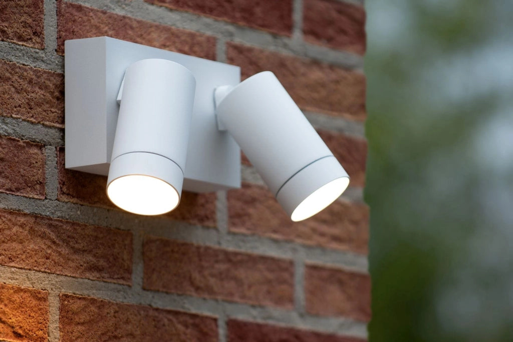 Applique esterna Lucide Taylor bianca GU10 2 luci IP44