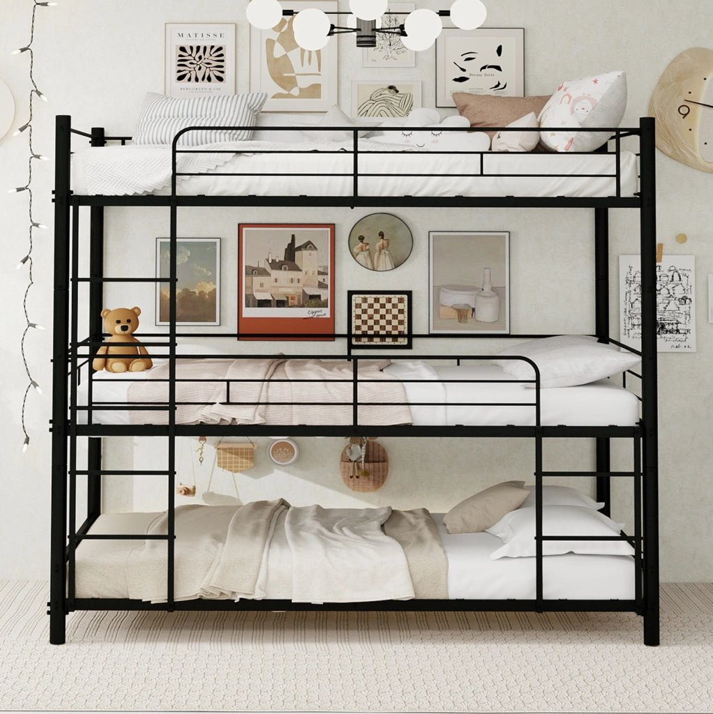 Letto a castello a tre posti con scala integrata in metallo nero