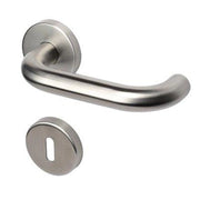 MANIGLIA OLARIX ROSETTA FORO PATENT COTTALI - ACCIAIO INOX SATINATO CF=PZ 2- 1 confezioni