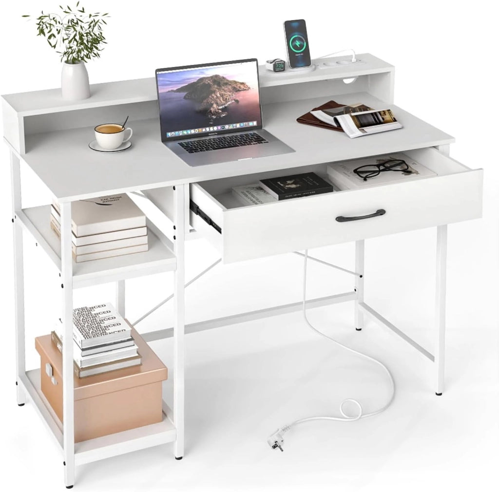 Scrivania Salvasapzio per Computer con Stazione di Ricarica 106 x 48 cm, Mensola sopra Tavolo, Cassetto e Libreria Laterale a 2 Ripiani, Tavolo Industriale per Ufficio e Casa (Marrone Rustico)