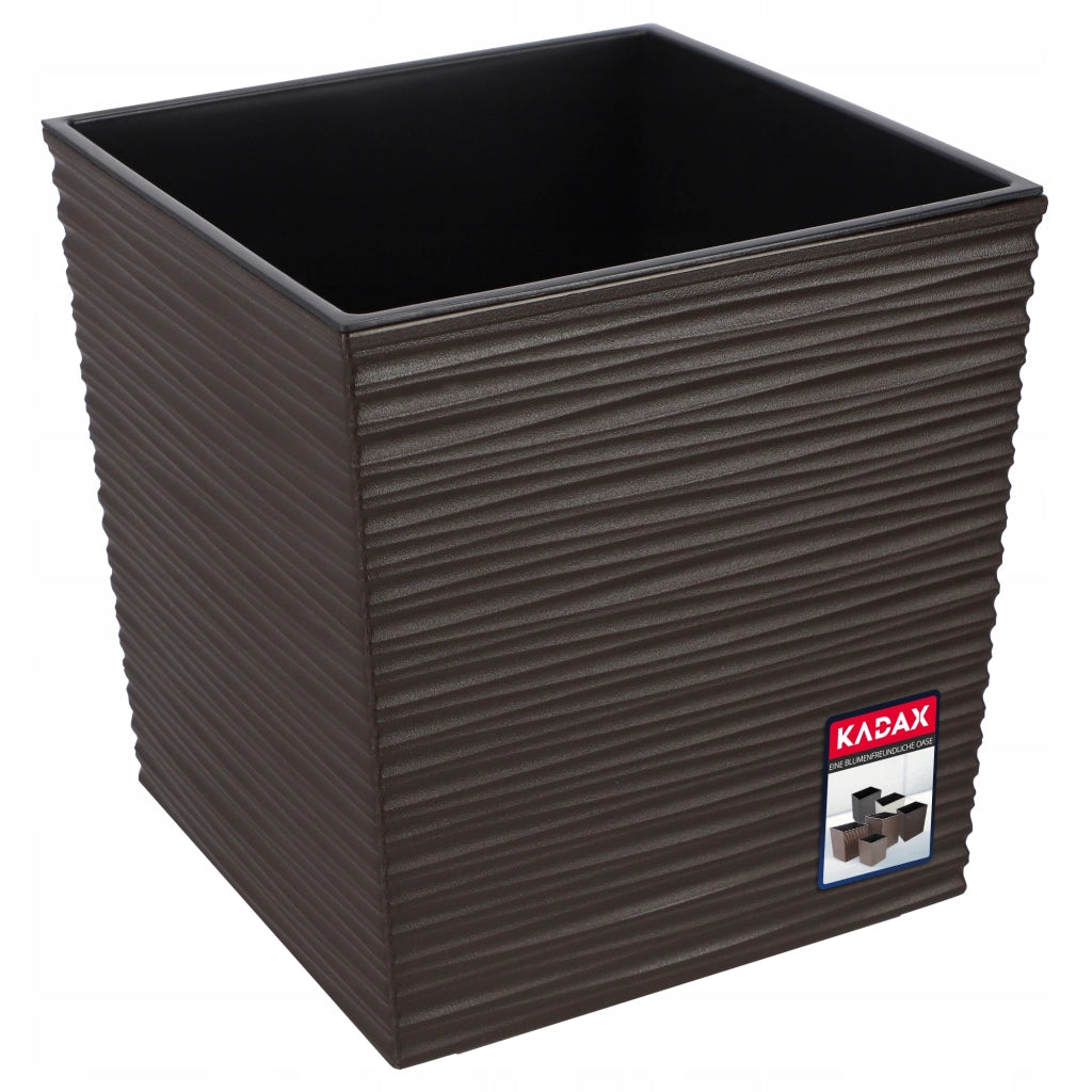 Vaso da fiori KADAX, 19 cm, con coperchio in plastica color moka e inserto.