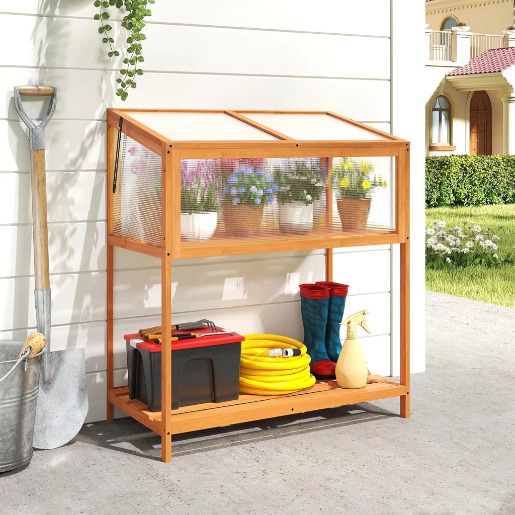 Mini Serra in Legno con Tetto Trasparente Apribile e Mensola a Doghe, Mini Serra Salvaspazio da Interno ed Esterno per Giardino, Veranda e Balcone, 90 x 50,5 x 105 cm