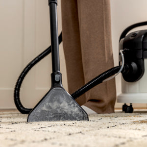 KARCHER Lavatappeti SE 4 Plus - Potenza assorbita: 1000 W - Larghezza di lavoro: 227 mm - Serbatoio acqua pulita: 4 l