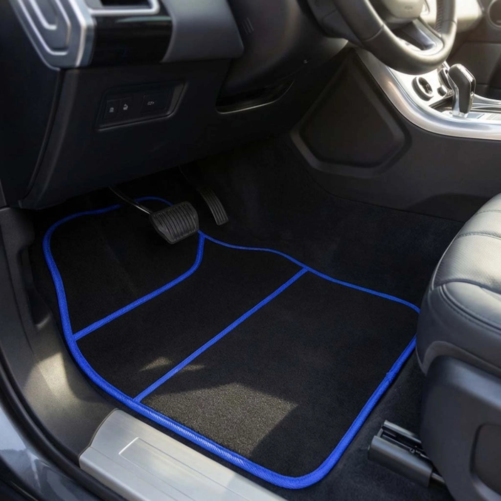 Tappetini per Auto 4 pezzi Universali in PVC Floccato Antiscivolo Nero Avizar