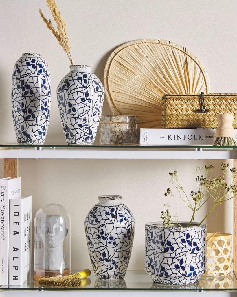 Vaso per fiori in gres porcellanato bianco e blu accessorio per la casa con motivo floreale 20 cm