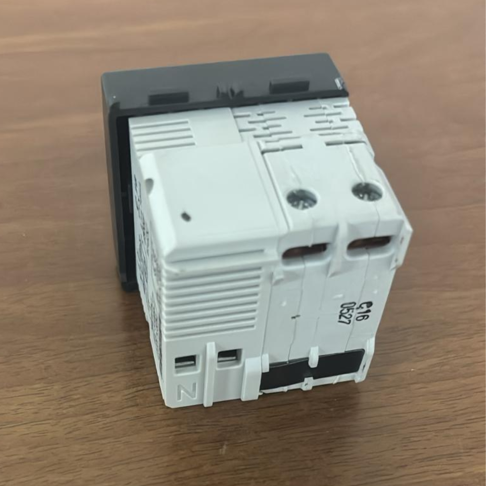 Interruttore automatico magnetotermico differenziale 1p+n 16a master modo