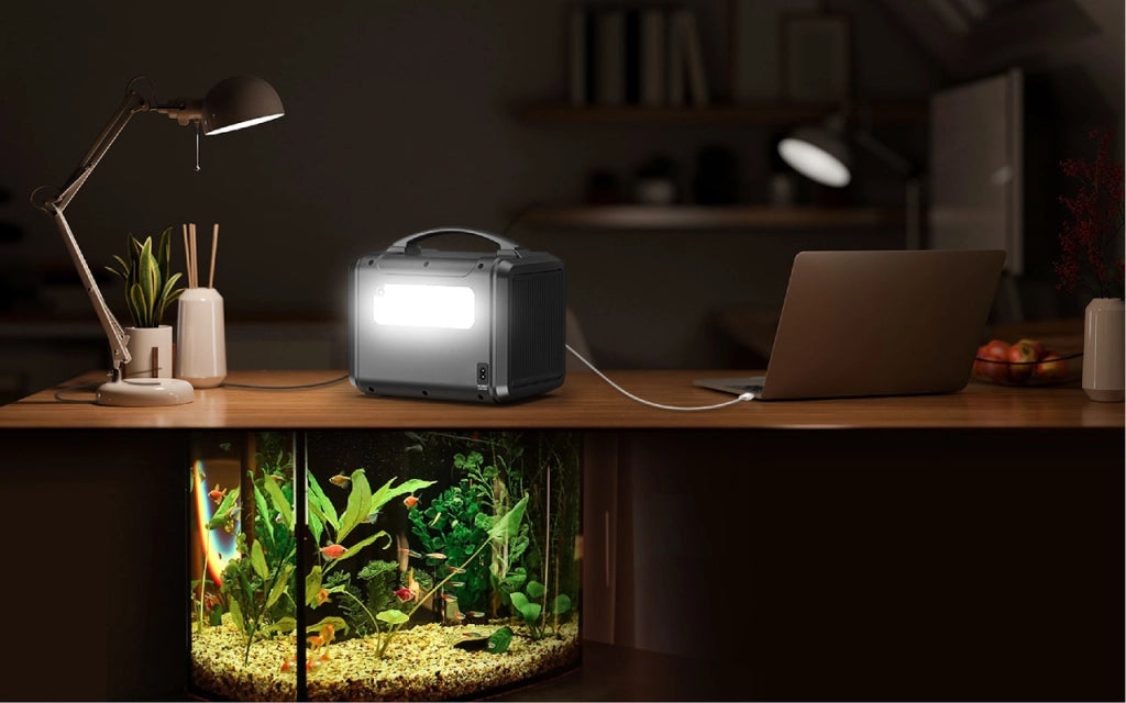 EZVIZ  PS600. stazione di alimentazione portatile. capacit√† 607Wh. 9 ingressi. display smart. ricarica con pannello solare (non incluso)