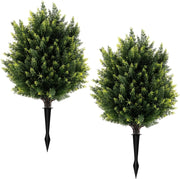 2 piante artificiali, 61 cm, pianta artificiale con picchetto, albero di cedro artificiale con foglie resistenti ai raggi UV, piante di cipresso, piante decorative per interni ed esterni