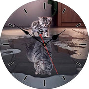 Cronometro da Parete Stile - Silenzioso - Disegno Cavalli in Corsa Cucina Cristallo - Alimentato da Batteria Orologio Circolare 20 cm Gatto e Tigre