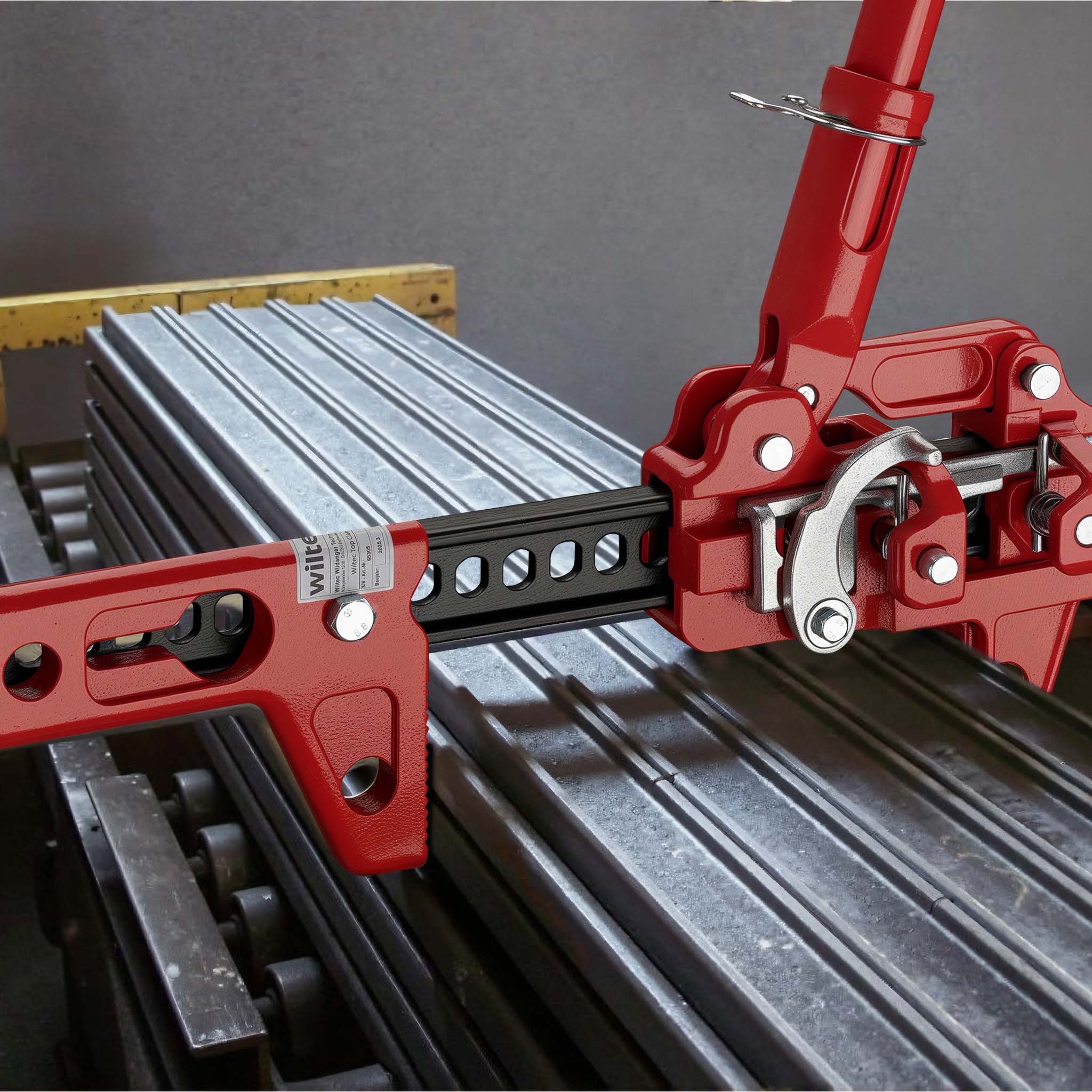 Farm Jack – Compact Set Basic for ATVs/Trailers, High Lift Jack for up to 3000 kg and max. 76 cm Lifting Height with Winch Clamp Spreader Attachment