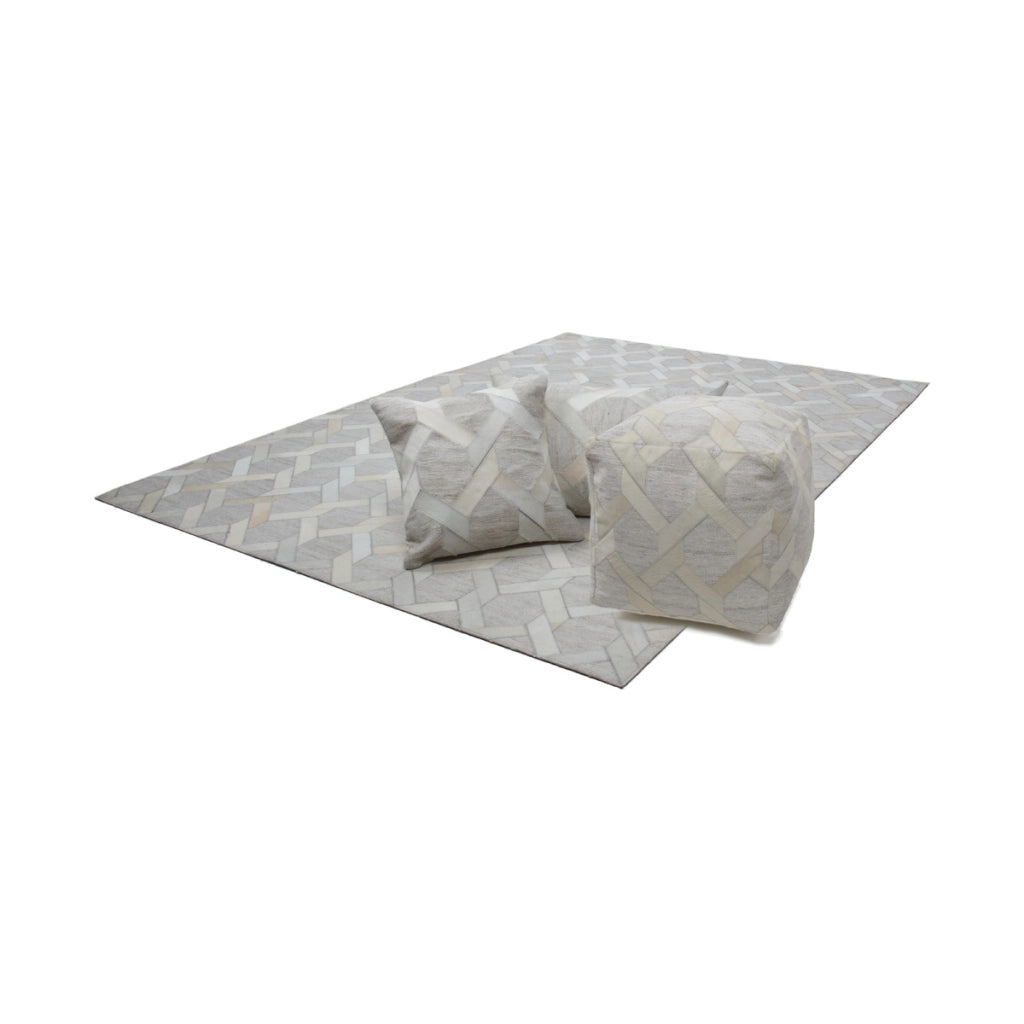 Pouf a cubo Chimera in pelle avorio