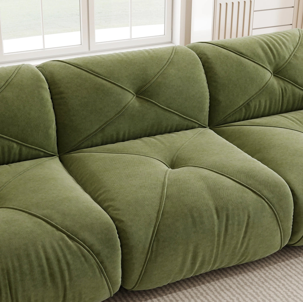 Divano modulare con comfort morbido e design pet friendly in chenille verde