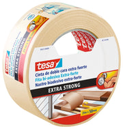 Tesa biadesivo per pavimenti extra forte moquette e pvc 25 m x 50 mm
