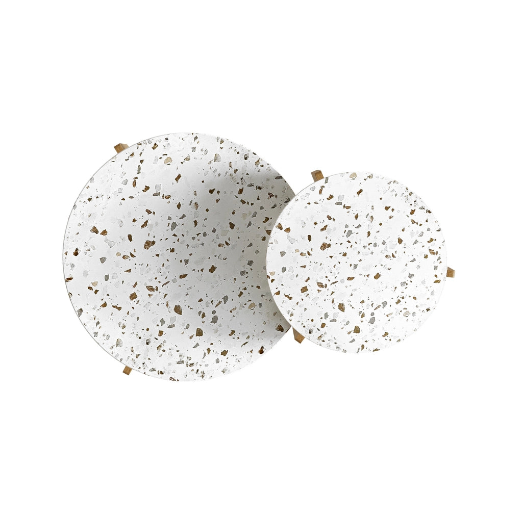 Set di 2 Tavolini Nesting in MDF Bianco e Colore Legno per Soggiorno e Balcone
