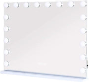Specchio Bluetooth con Illuminazione LED - 18 Lampioni Dimmabili - USB e 10x Ampliamento - 80x60 cm
