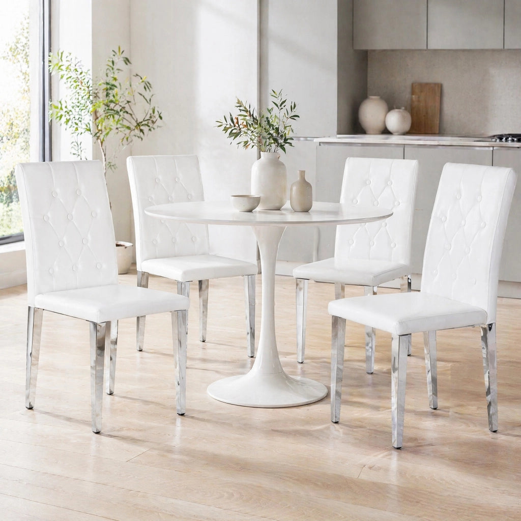 Set di 4 sedie da pranzo in PU bianco con gambe in metallo argento; seduta 42 x 43 cm