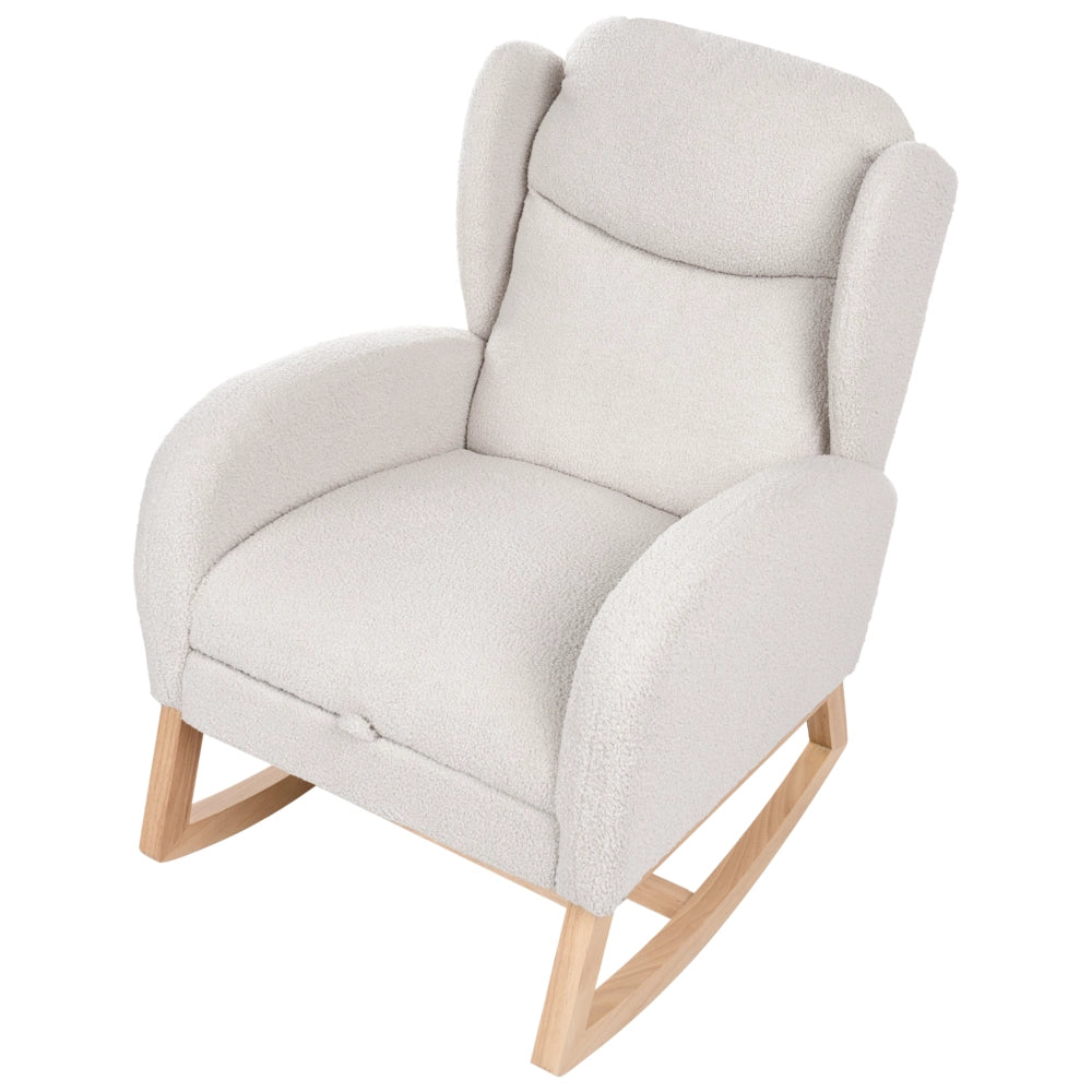 Sedia a dondolo in bouclé bianco sporco rivestita in tessuto con gambe in legno poggiapiedi e braccioli per soggiorno stile moderno